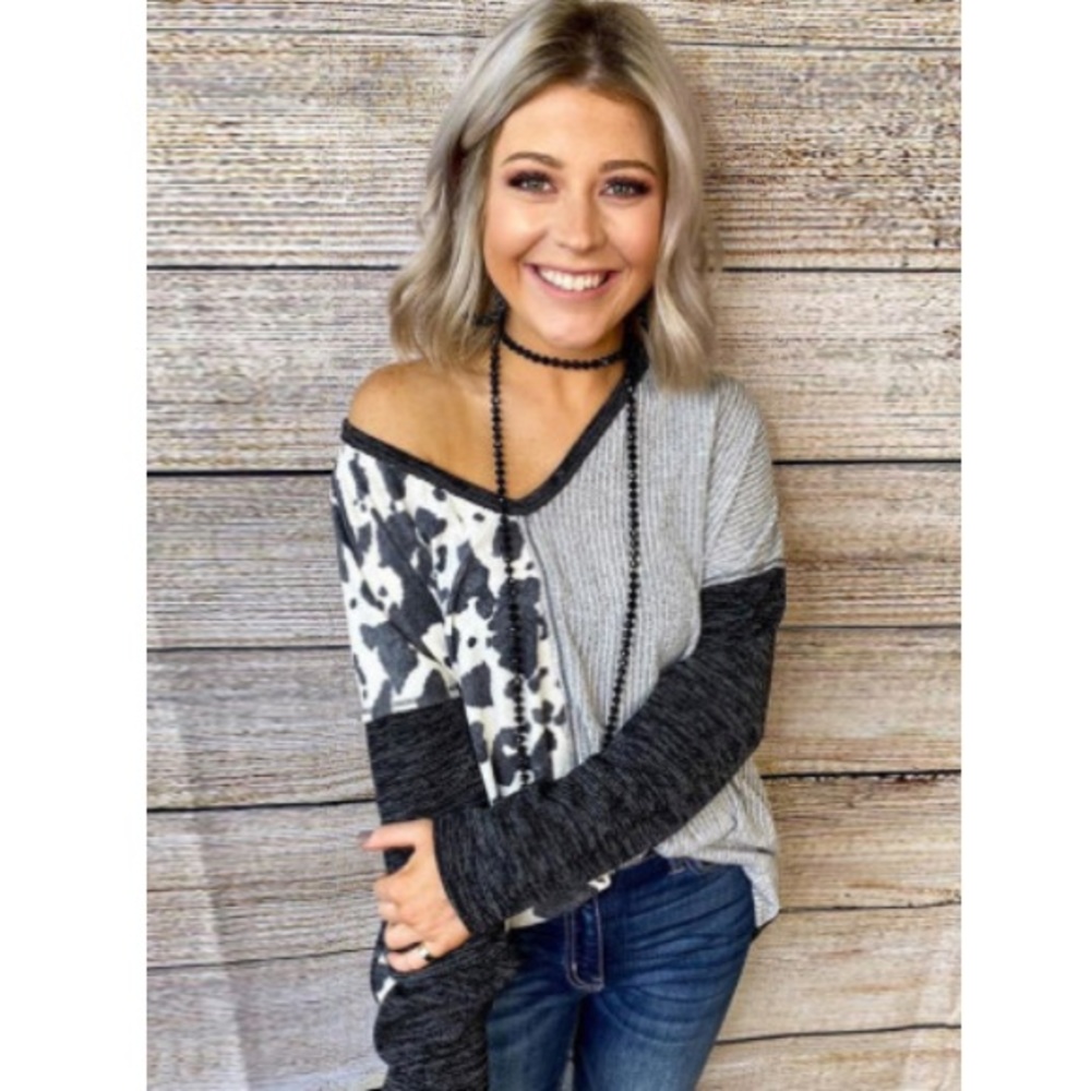 • plus size top •